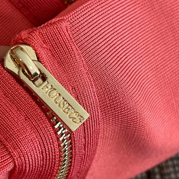 House of CB London Mid-Length Amora Skirt Gold Zipper Pink Size XS NWT - Picture 7 of 8